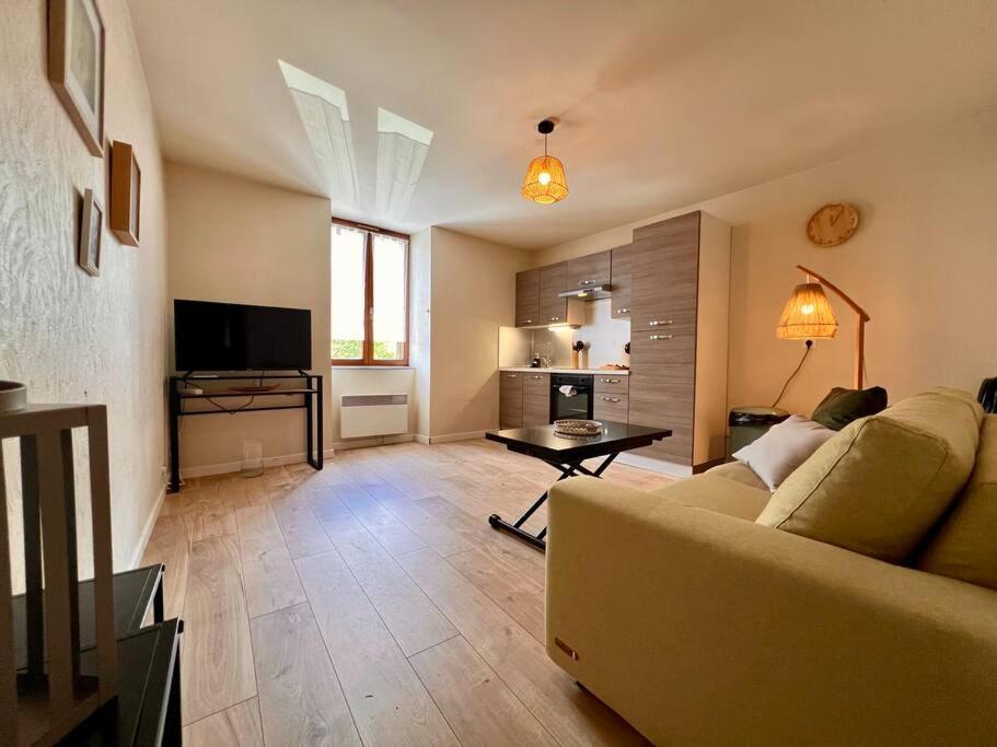 Appartement 4 Prsn Au Pied De La Citadelle *